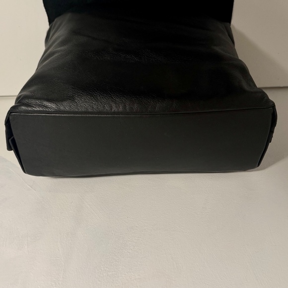 EILEEN FISHER BUTTERY LEATHER BACKPACK - Picture 7 of 15